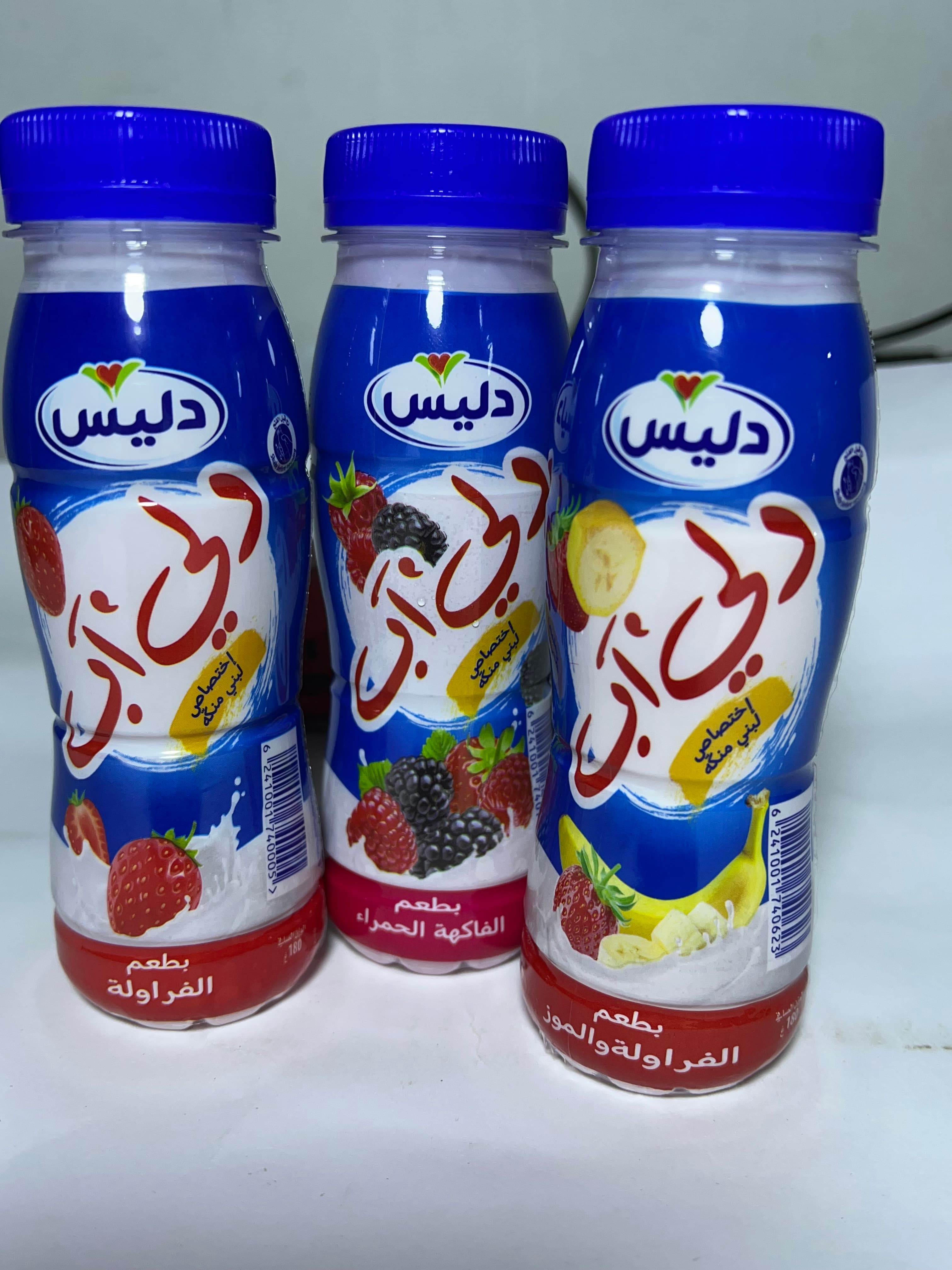 زبادي دليس ثلاث نكهات 